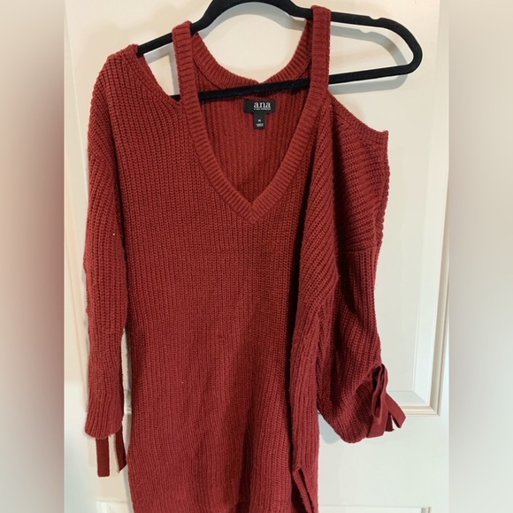 Maroon Medium Women’s Sweater, boho style, Preloved in great condition. P2P 20 - Picture 2 of 5